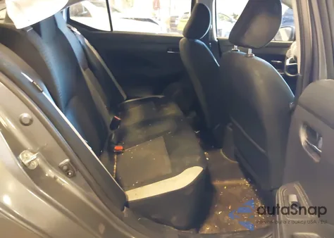 2021 Nissan Versa Sv Xtronic Cvt z USA, uszkodzony, nr VIN 3N1CN8EV2ML833019